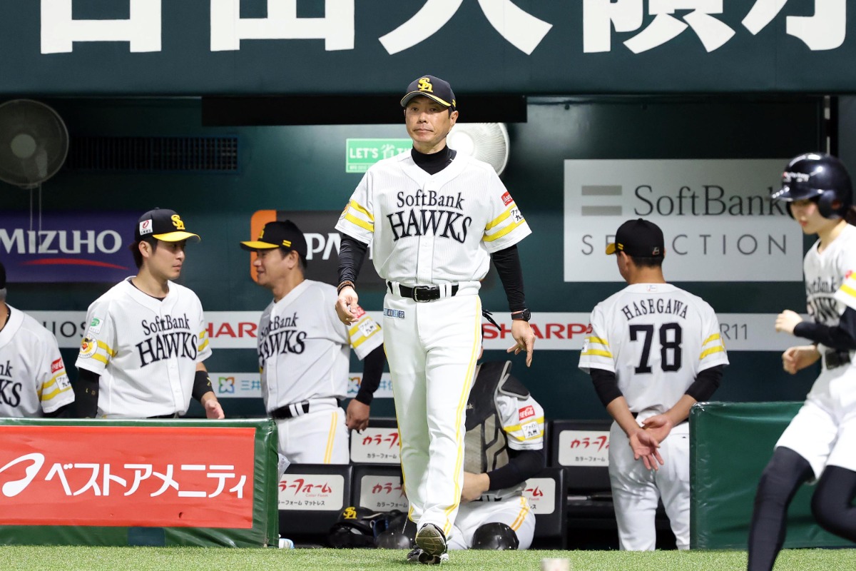小久保裕紀監督【写真：栗木一考】