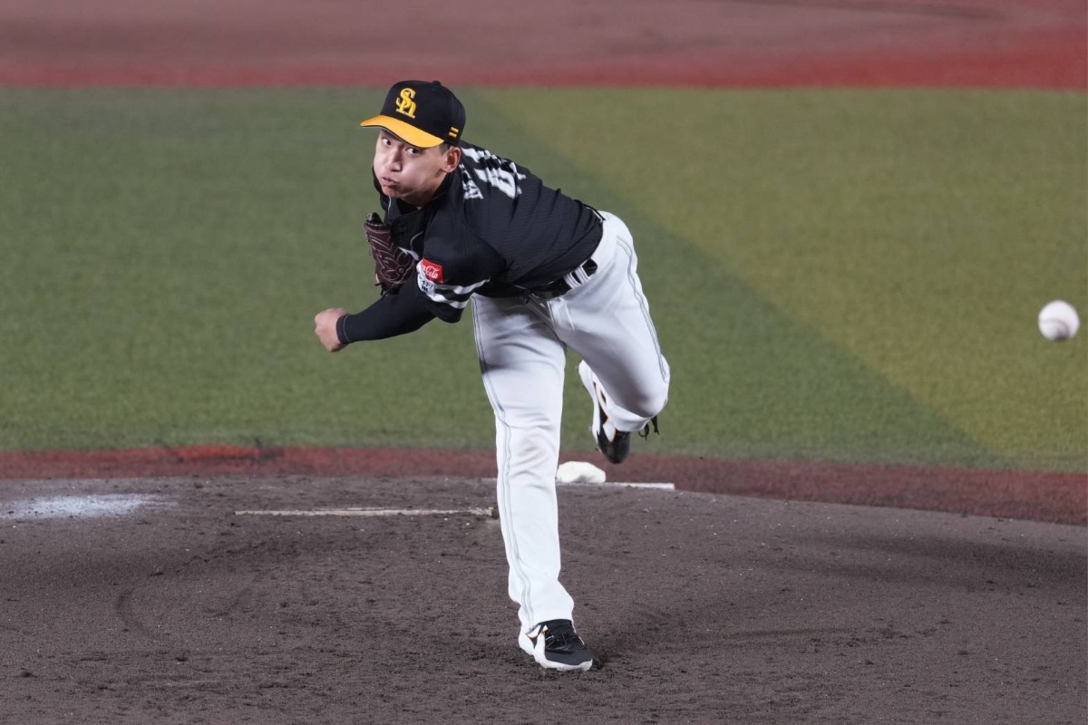 8回途中3失点の力投を見せた前田悠伍【写真：井上学】