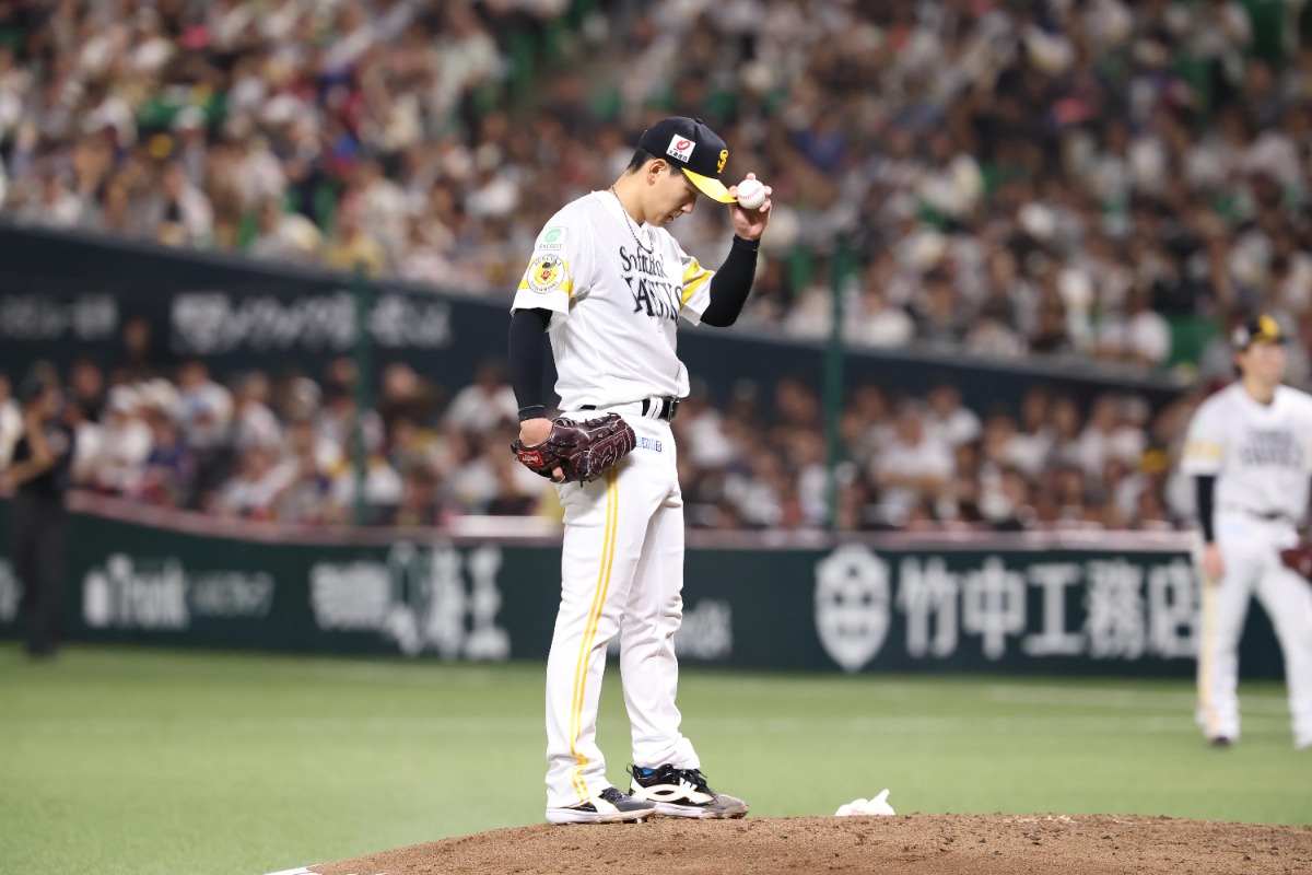 5回のピンチで集中する前田悠伍【写真：栗木一考】