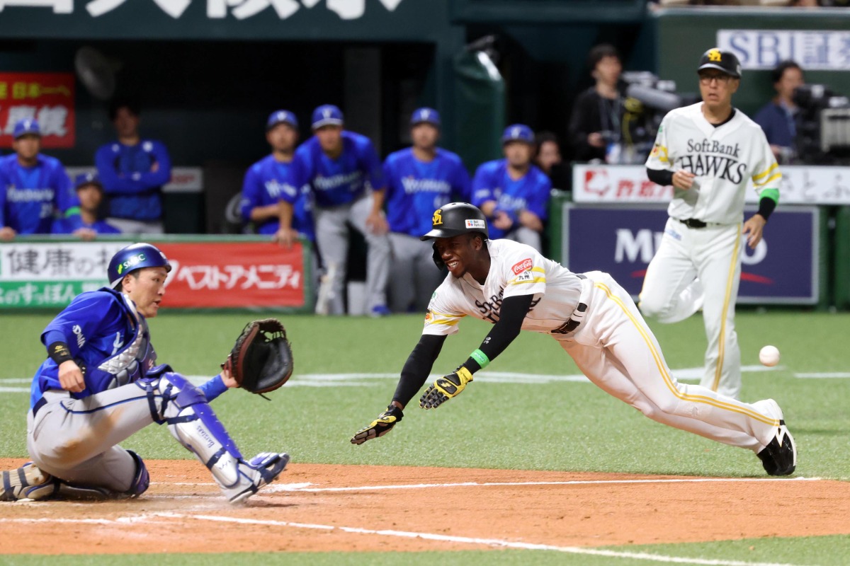 同点の生還を果たしたイヒネ・イツア【写真：栗木一考】