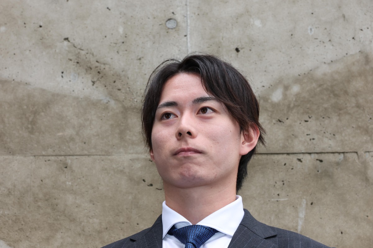 構想外通告を受けた川口冬弥【写真：栗木一考】