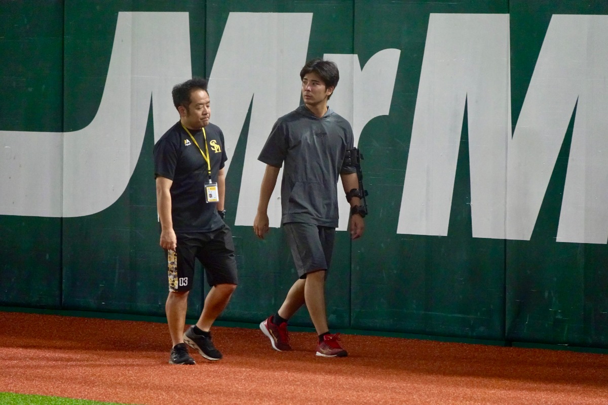 リハビリを再開させた大野稼頭央【写真：竹村岳】